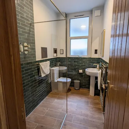 - Great Location Appartement