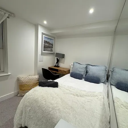High Deluxe Standard Flat For 6 People In The Heart Of * London
