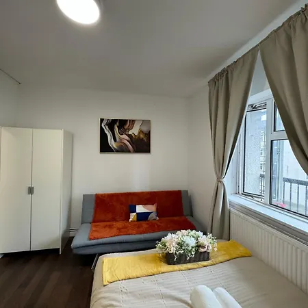 Lovely 1bedroom For 6ppl In Whitechapel, 1min Away To Dlr Station Londres