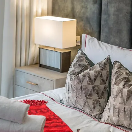 Appartement Riverfront Retreat In 2 Bed 2 Bath *
