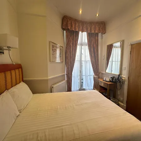 Hyde Park Radnor 4*