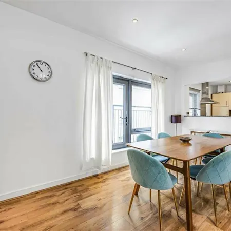 By Spitalfields & Liverpool Street Station London
