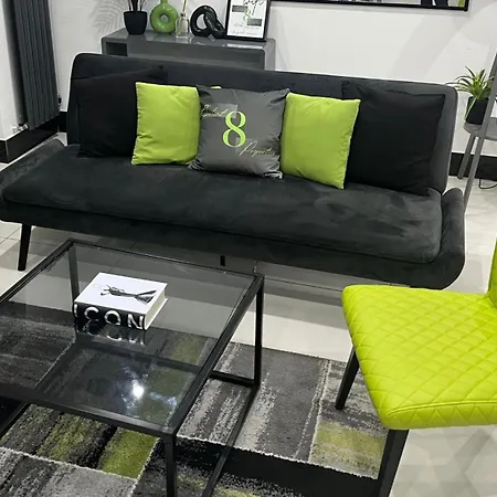 Urban Sleeps 6 Private Garden-family Pet Friendly * Croydon