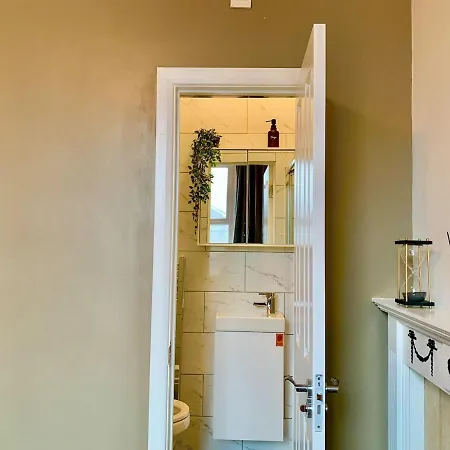 Amazing Double Ensuite Erith