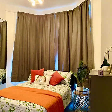 Amazing Double Ensuite Guest house