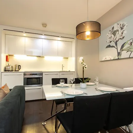 Modern 1br Flat, 2min Tube Apartment *