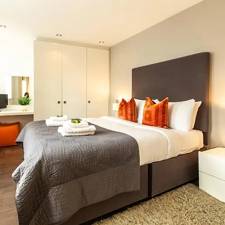 Apartment Modern 1br Flat, 2min Tube London