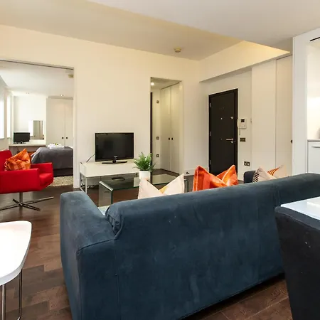 Modern 1br Flat, 2min Tube *