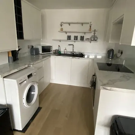 Bromley, Kent Stunning Apartment *