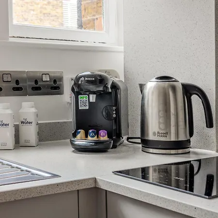 Covent Garden Gem - Charming 1 Bedroom Flat London