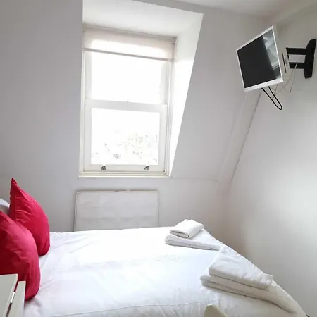 Inverness Terrace Bed & Breakfast