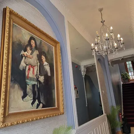 Inverness Terrace Bed & Breakfast *