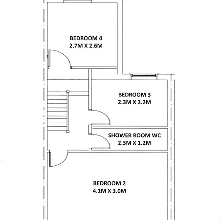 7 Bedroom, 3 Bathrooms, Garden, 20 Mins To Centre Apartment