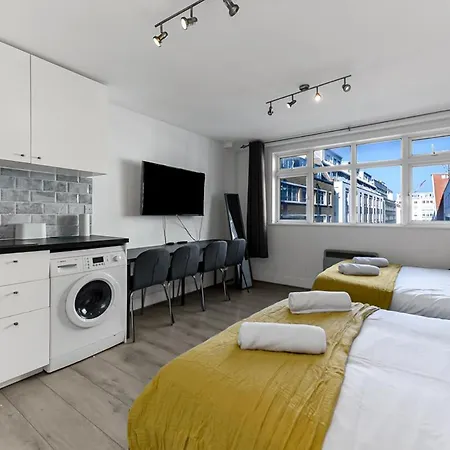 Cosy Farringdon London