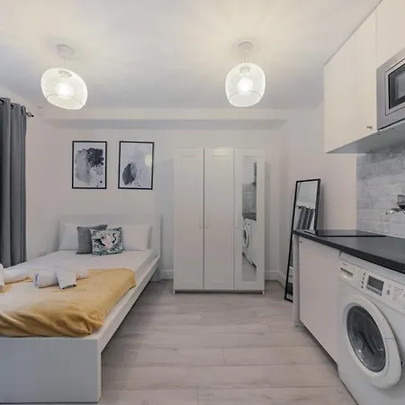 Cosy Farringdon *