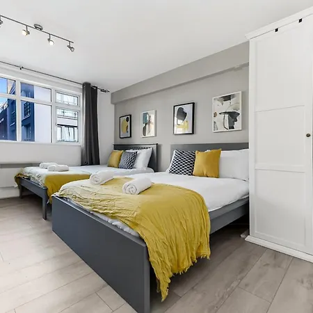 Cosy Farringdon Apartment London