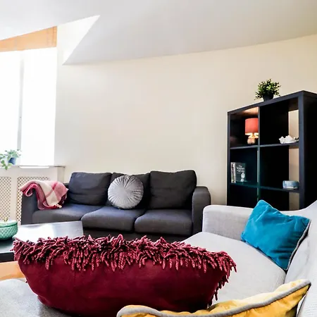 Spacious 4-bed In St.john's Wood Appartamento *