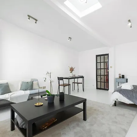 Modern In Chelsea