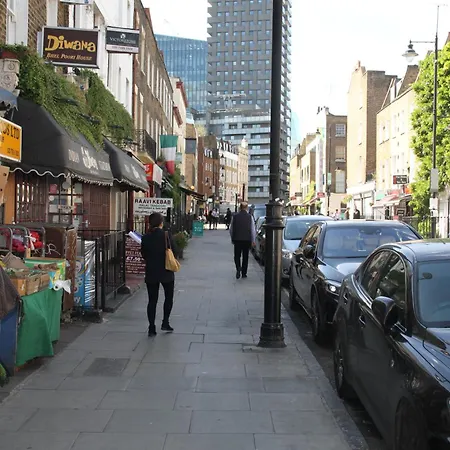 Euston Private Bedrooms 119a 1-4 Homestay