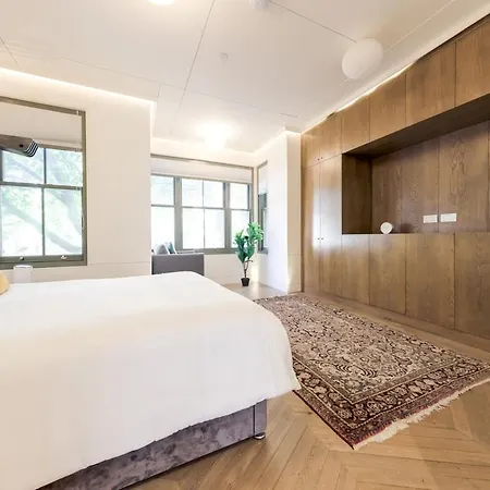 Holiday home Entire Primrose Hill Townhouse - Modern Oasis #1