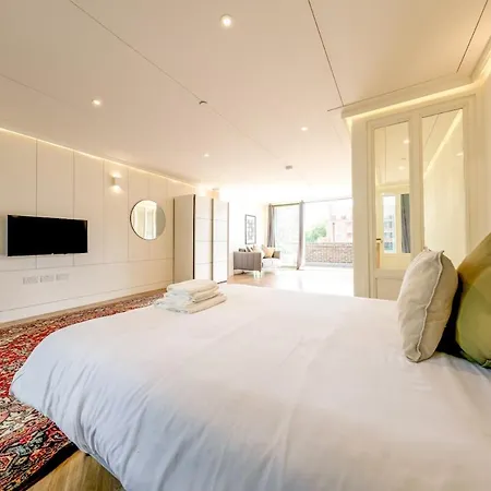 Entire Primrose Hill Townhouse - Modern Oasis #1