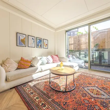 Entire Primrose Hill Townhouse - Modern Oasis #1