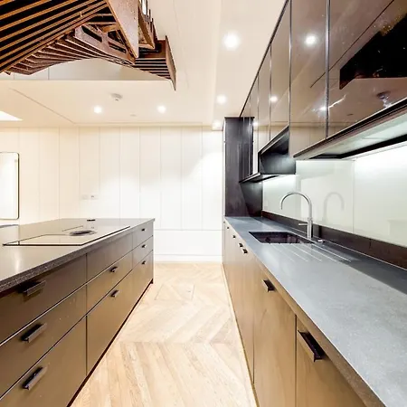 Entire Primrose Hill Townhouse - Modern Oasis #1 Holiday home