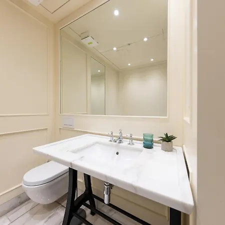 Holiday home Entire Primrose Hill Townhouse - Modern Oasis #2