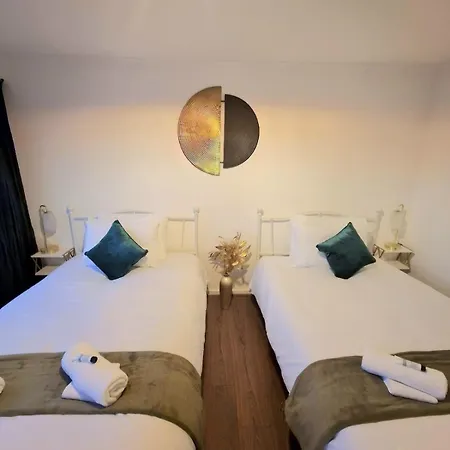 Spacious Townhouse Holiday home