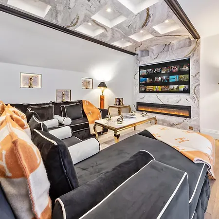 Billionaires 3 Bedroom Ultra Luxury Knightsbridge Hideaway By Harrods