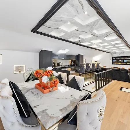 Billionaires 3 Bedroom Ultra Luxury Knightsbridge Hideaway By Harrods Apartment London