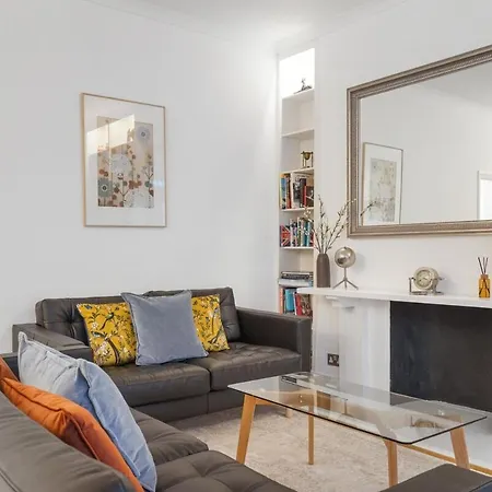 Apartment Trendy South Kensington Flat Near Museums & Tube *