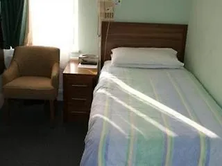 Kirkdale 3*