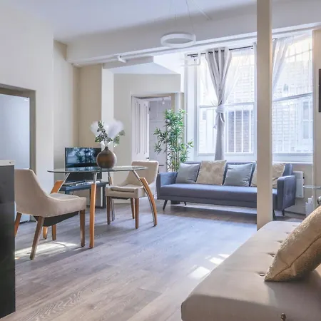 The Egerton - Luxury * London