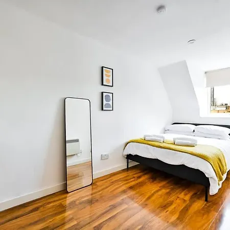 Apartment Spacious 2 Bed Duplex - Zone 1 - Workspace *