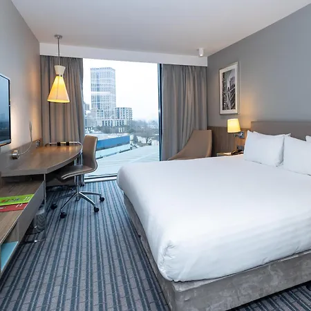Holiday West By Ihg 4* Londýn