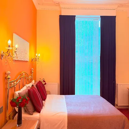 Hotel Albro House