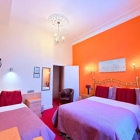 Albro House Hotel 2*