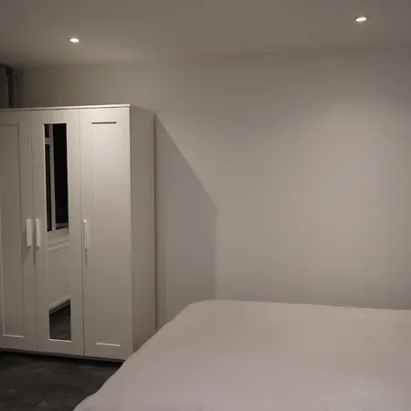 Modern Flat Near Wembley Stadium * The Hyde