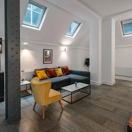 Apartman Stylish 3br Duplex In Vibrant Clerkenwell London