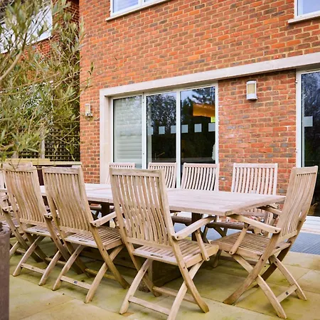 The Hampstead Garden Hideaway - 5bdr With Pool And Garden *