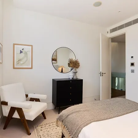 The Hampstead Garden Hideaway - 5bdr With Pool And Garden アパート ロンドン