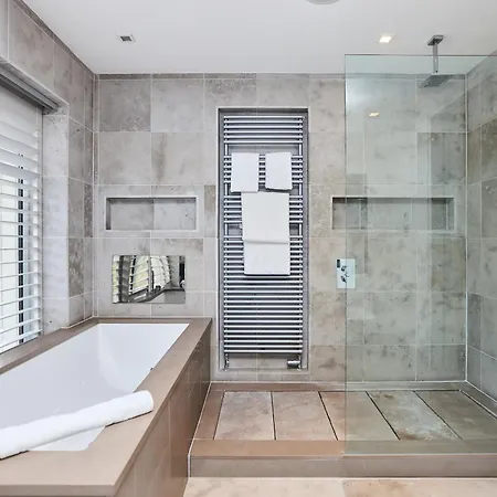 The Hampstead Garden Hideaway - 5bdr With Pool And Garden アパート *