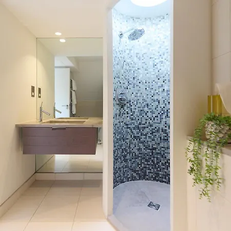 アパート The Hampstead Garden Hideaway - 5bdr With Pool And Garden ロンドン