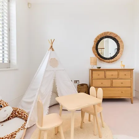 The Hampstead Garden Hideaway - 5bdr With Pool And Garden *