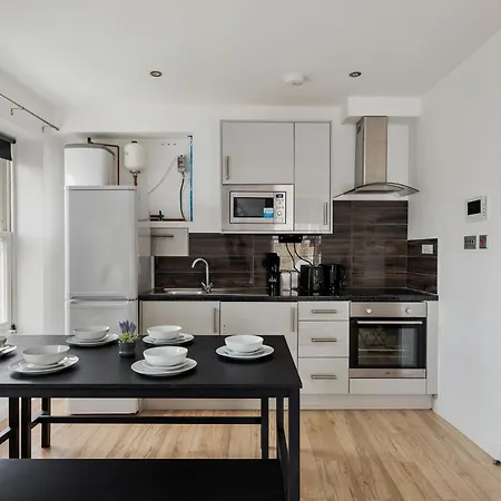 Apartment Relaxing 1-bed Haven Near Battersea Park London