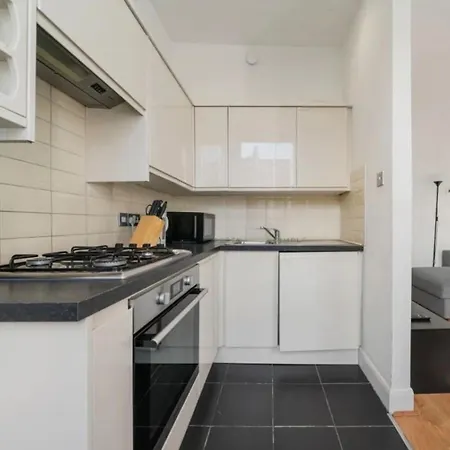 2 Bedroom In Paddington Apartamento Londres