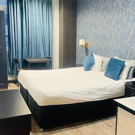 Pasha - 3* Boutique Londra