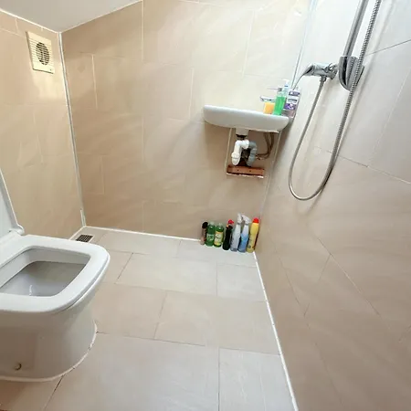 Twenty One Bed & Breakfast London