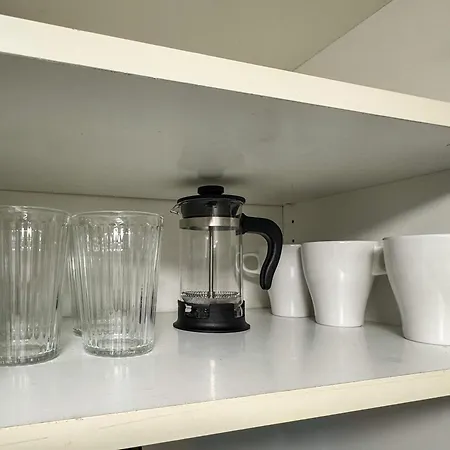 Queensborough Apartment, Apartment